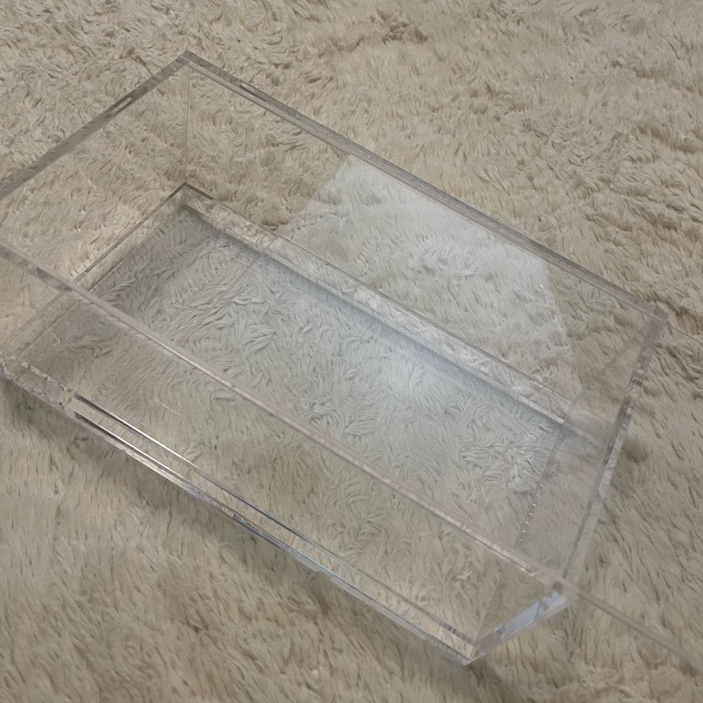 Clear Acrylic Display Box - Picture 2 of 6